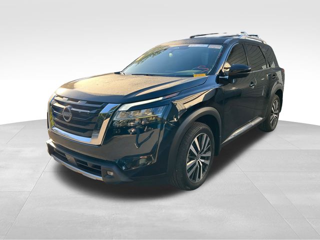 2022 Nissan Pathfinder Platinum 5