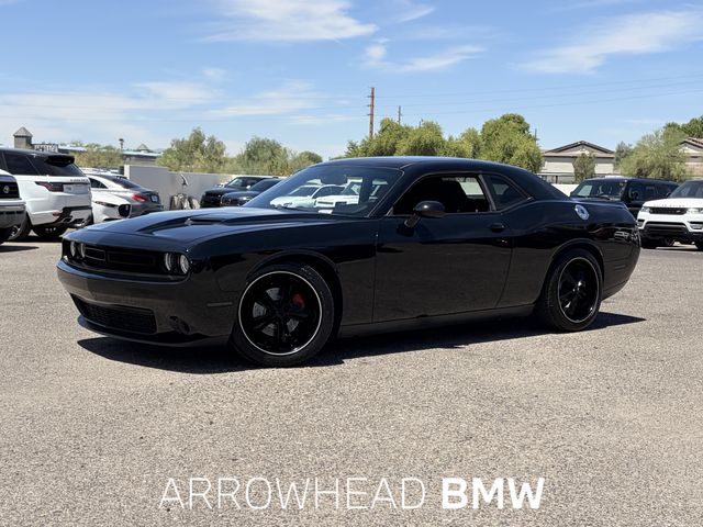 2020 Dodge Challenger SXT RWD