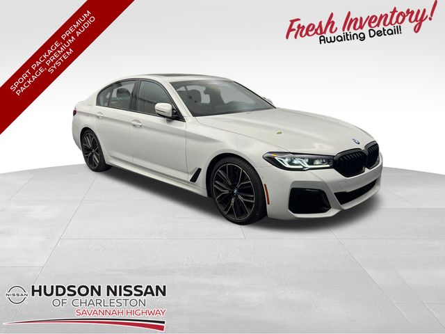 2023 Alpine White BMW 5 Series 540i Sedan