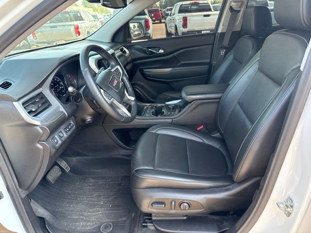 2023 Summit White GMC Acadia SLT AWD SUV
