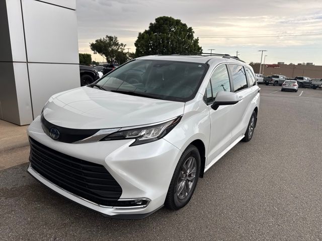 2023 Toyota Sienna