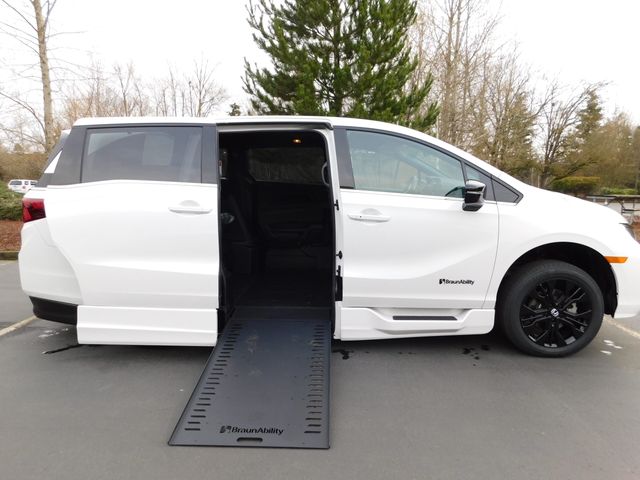 (SB028242) 2025 Honda Odyssey Sport-L