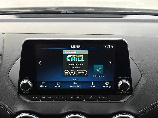 2024 Nissan Sentra SV:B01833