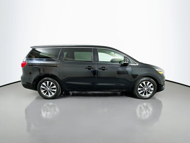 2016 Kia Sedona SX 4