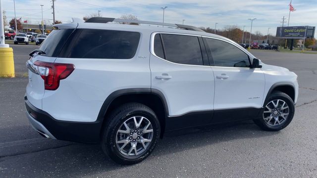 2023 GMC Acadia SLT 8