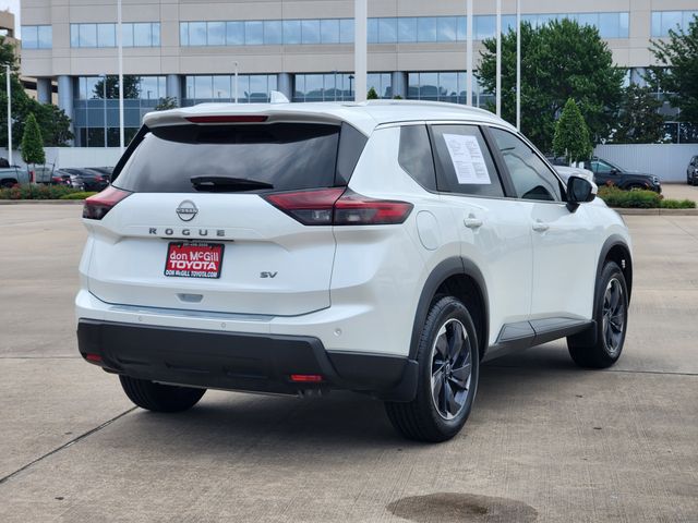 2024 Nissan Rogue SV White at Central Houston Nissan