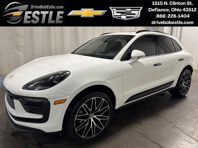 White 2023 Porsche Macan SUV / Crossover All-Wheel Drive 7-Speed Automatic