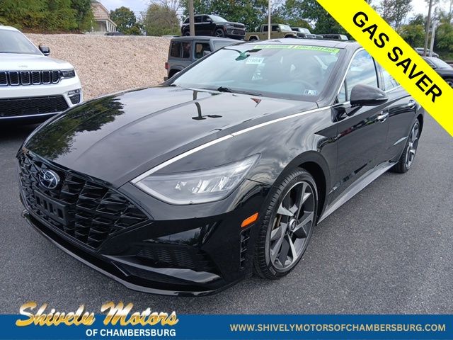 Phantom Black 2022 Hyundai Sonata Sedan Front-Wheel Drive 8-Speed Automatic