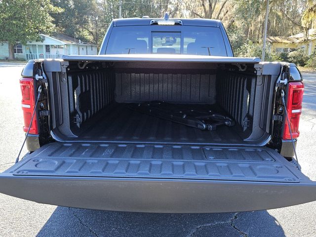 2026 Ram 1500 Limited Crew Cab 4x4 5'7" Box
