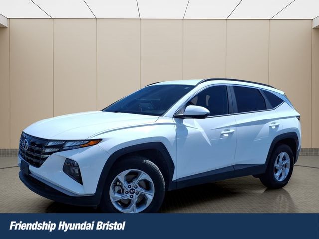 White Pearl 2024 Hyundai Tucson SEL Fleet AWD SUV / Crossover All-Wheel Drive 8-Speed Automatic