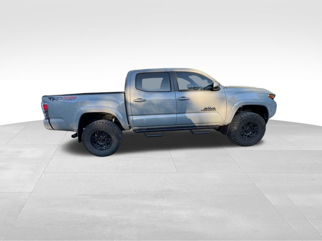 2021 Toyota Tacoma TRD Off-Road 10