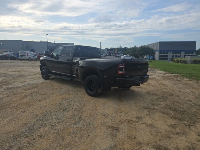 Used 2024 Black Ram Laramie image 6