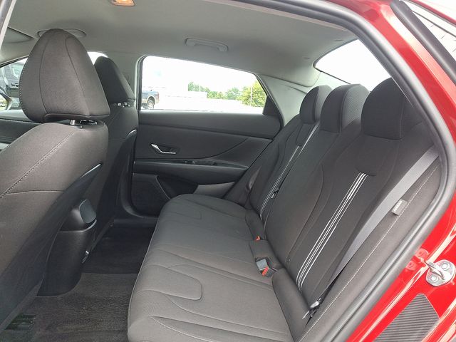 Used 2024 Hyundai Elantra Sedan
