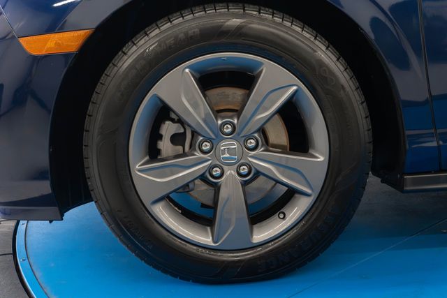 Used 2022 Honda Odyssey Van