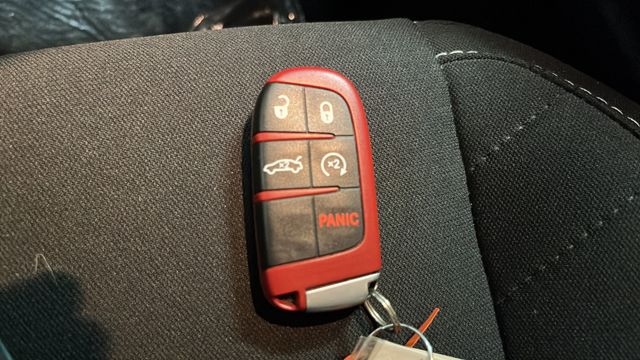 Used 2019 Triple Nickel Clearcoat Dodge SRT Hellcat Redeye image 35