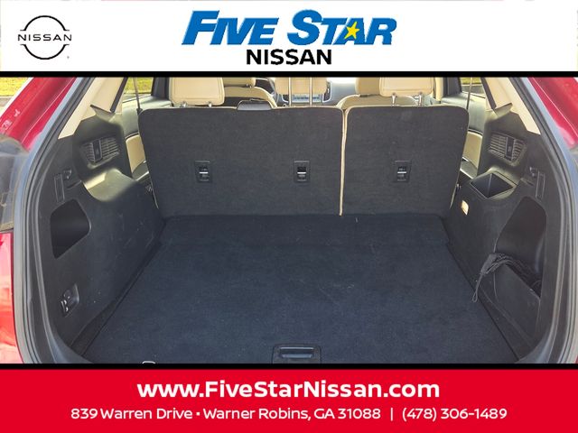 Used 2020 Red Ford SEL image 13