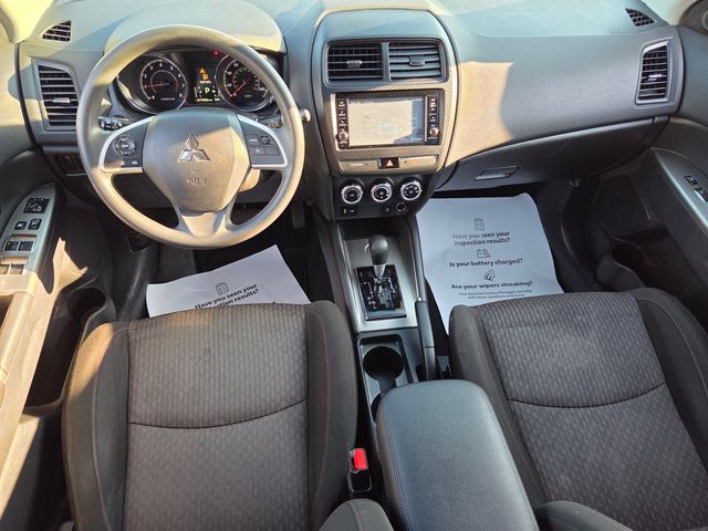 Used 2019  Mitsubishi 2.0 ES image 9