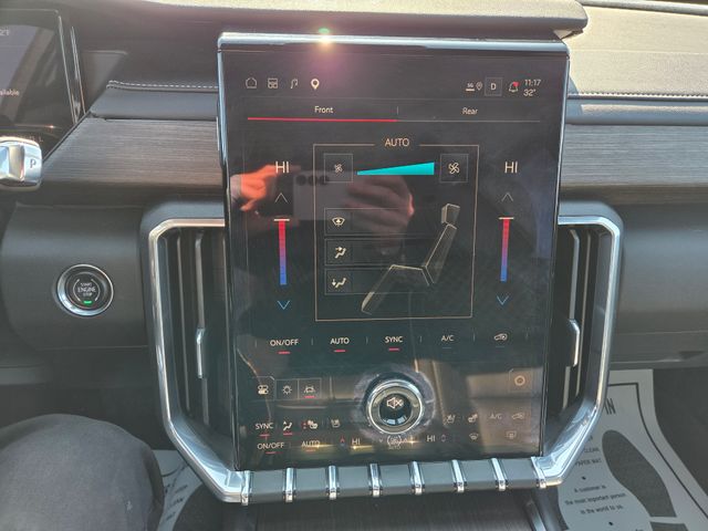 2025 GMC Acadia AWD Denali