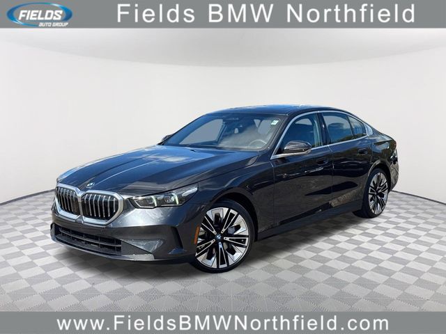 2025 BMW 5 Series 540i xDrive