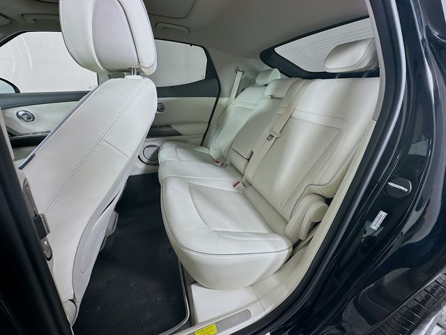 2024 Genesis GV60 Advanced 25