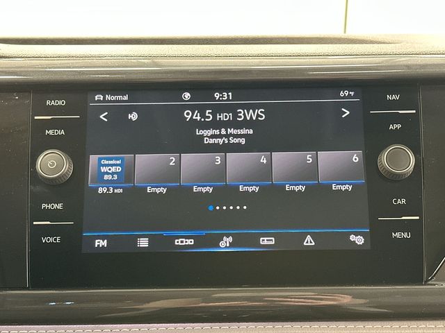 2023 Volkswagen Taos 1.5T SEL Gray at Subaru and VW of Moon Township