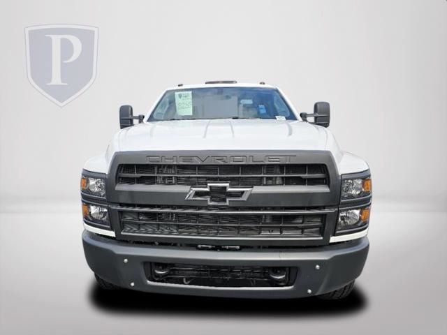 2023 Chevrolet Silverado 5500HD Work Truck 12