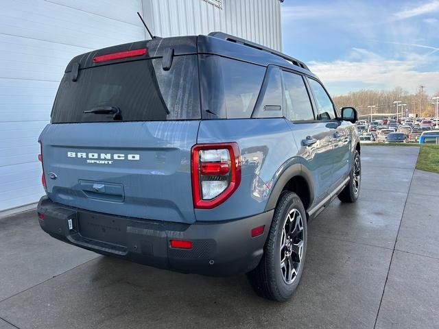 2025 Ford Bronco Sport Outer Banks® - 3