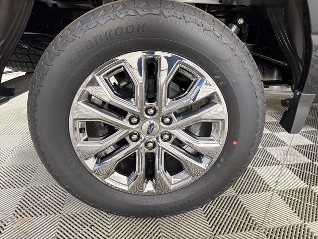 2025 Agate Black Metallic Ford F-150 XLT 4X4 Truck