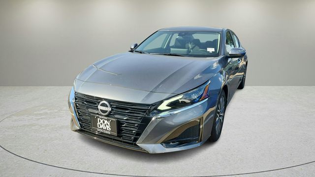 2025 Nissan Altima