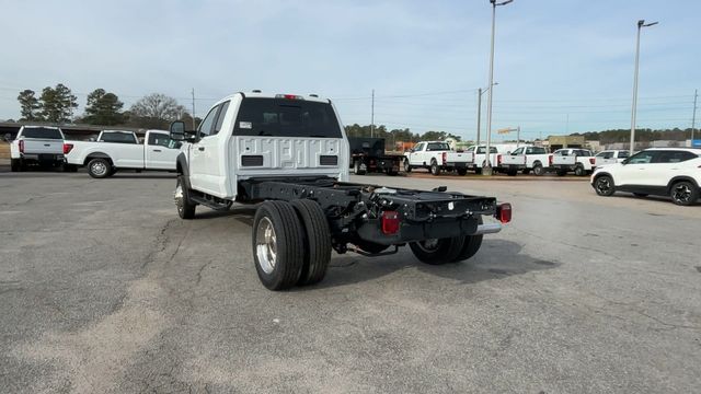 New 2026 Oxford White Ford F-450® XL image 7