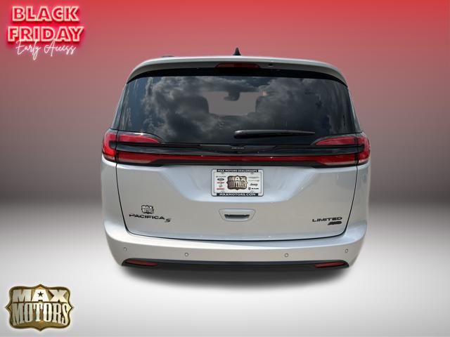 2024 Chrysler Pacifica Limited 10