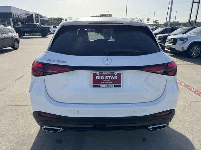 2025 Mercedes-Benz GLC GLC 300 - 5