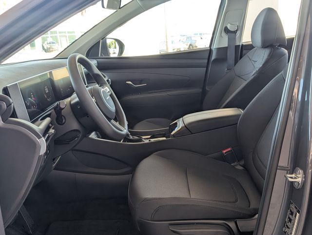2026 Hyundai Tucson SE Gray at Baytown Hyundai