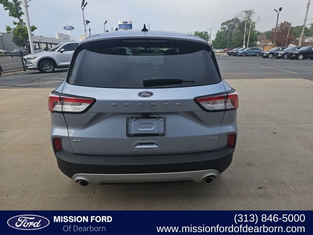 2022 Ford Escape SE 6