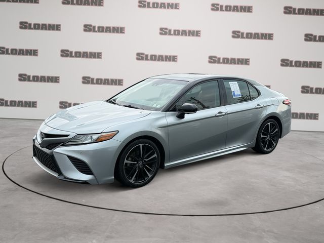 Midnight Black Metallic 2018 Toyota Camry Sedan Front-Wheel Drive 8-Speed Automatic