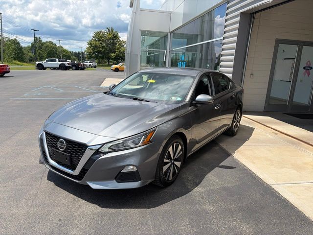 2022 Nissan Altima 2.5 SV Gray at Carlisle Cadillac Buick GMC