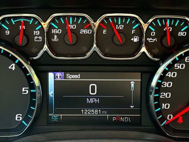 Used 2018 Gray Chevrolet LT image 26