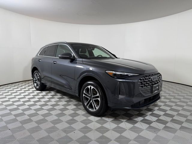 Gray Metallic 2025 Audi Q5 quattro Premium Plus 40 TFSI SUV / Crossover All-Wheel Drive 7-Speed Automatic