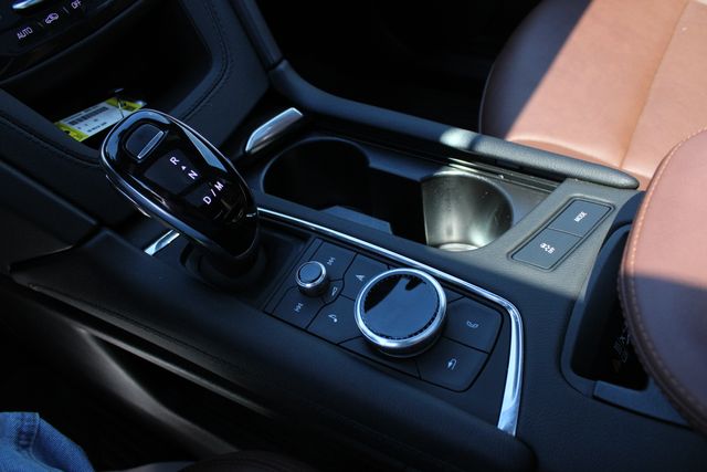 Used 2024 White Cadillac Premium Luxury image 19