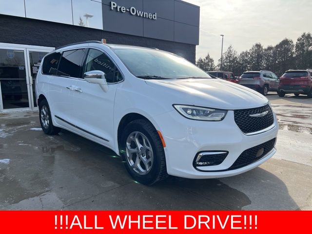 2022 Chrysler Pacifica Limited AWD