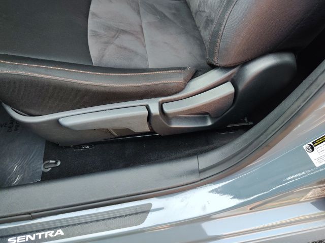 Used 2025 Gray Nissan SR image 24