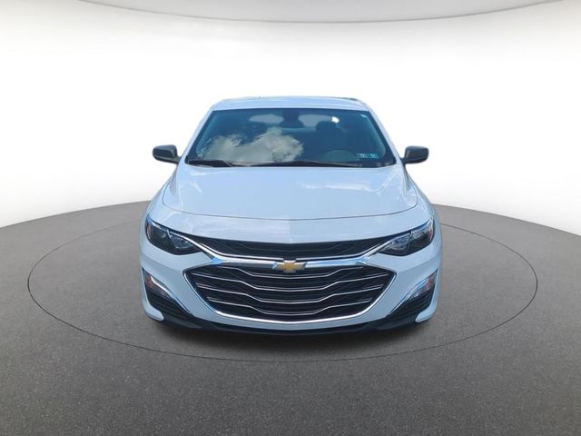 used 2020 Chevrolet Malibu car, priced at $15,111