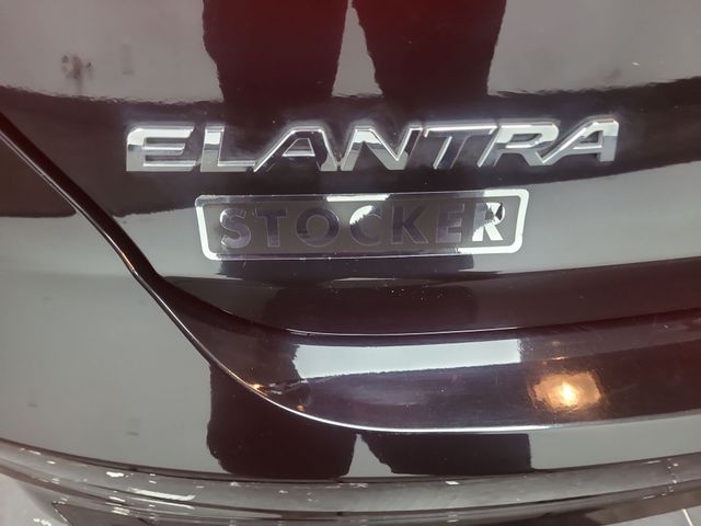 2018 – Hyundai – Elantra