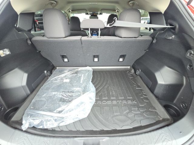 2024 Subaru Crosstrek Premium:B02164