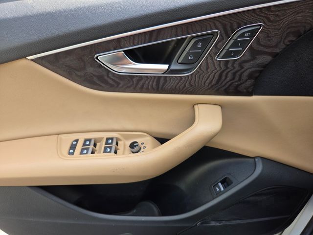 Used 2020  Audi 55 Prestige image 28