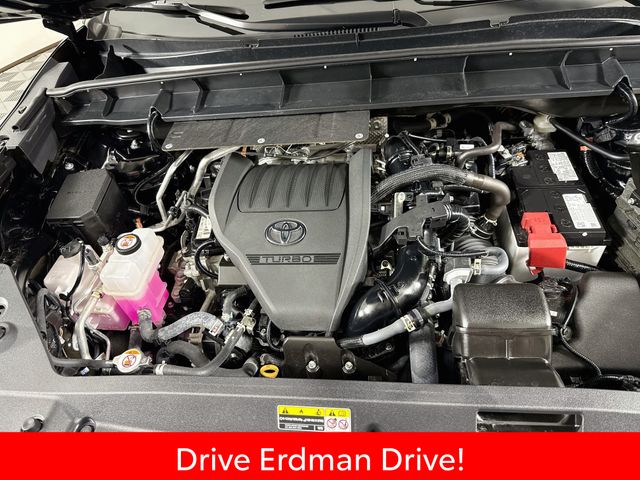 Used 2025 Toyota Highlander SUV