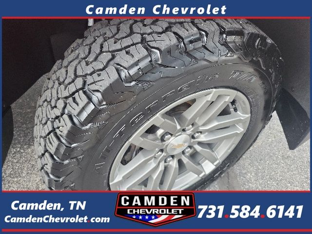 Radiant Red Tintcoat 2024 Chevrolet Colorado Pickup Truck Four-Wheel Drive 8-Speed Automatic