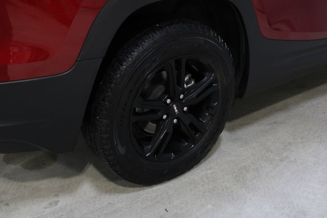 Used 2023 Red GMC AT4 image 28