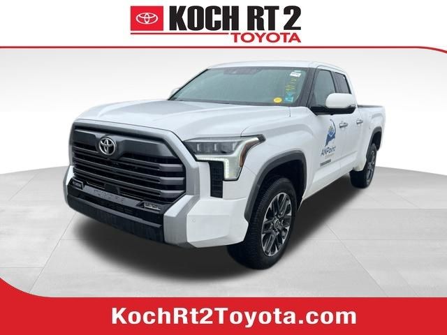 White 2022 Toyota Tundra Limited Double Cab 4WD Pickup Truck Four-Wheel Drive Automatic