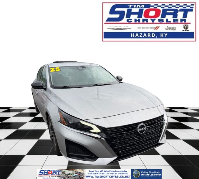 Brilliant Silver Metallic 2025 Nissan Altima 2.5 SV FWD Sedan Front-Wheel Drive Continuously Variable Transmission